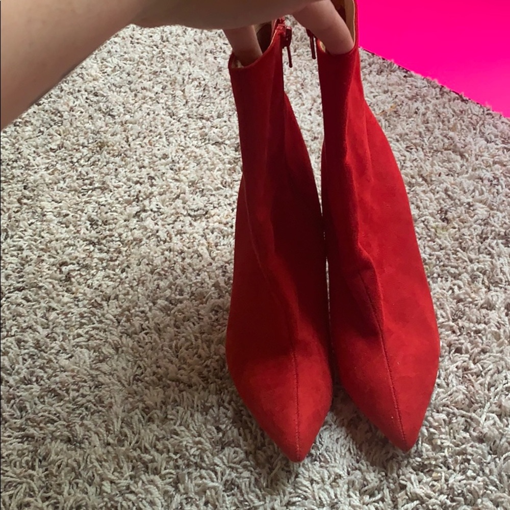 Red boot heels - Picture 2 of 7
